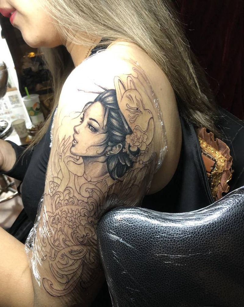 美女花旦艺姬纹身图片_手臂肩部新传统纹身图案