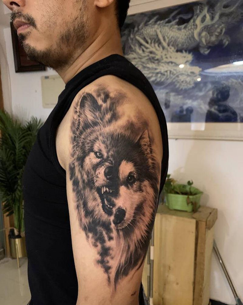 狼纹身图片_手臂欧美写实纹身图案