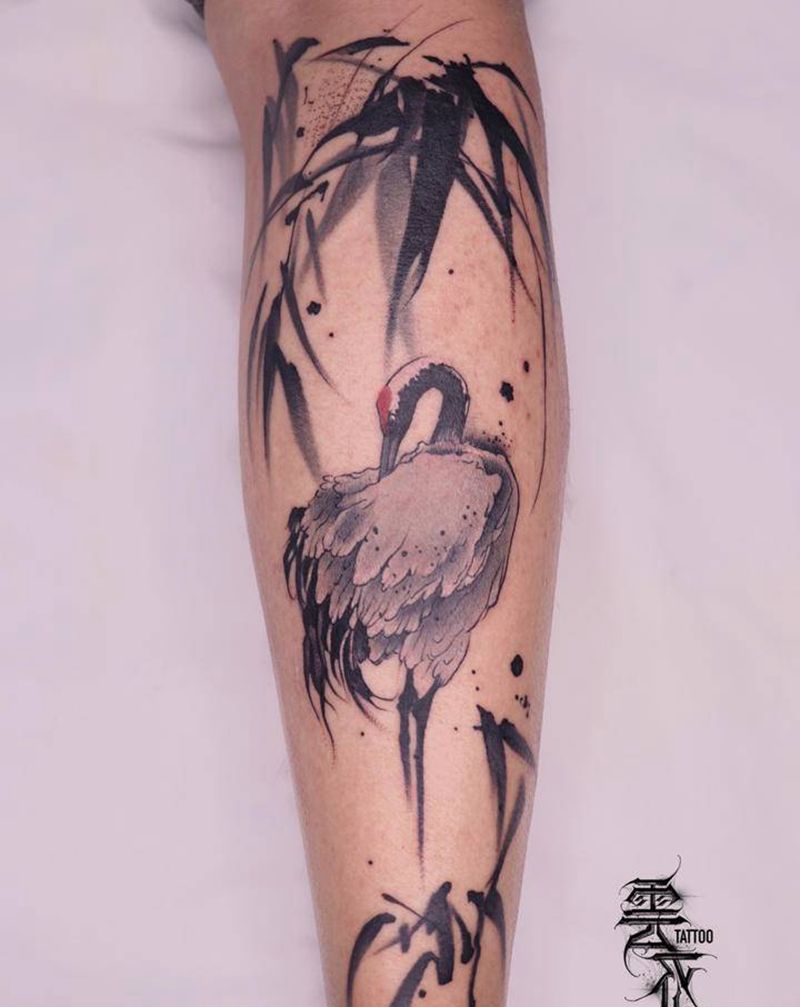 竹鹤纹身图片_腿部水墨纹身图案