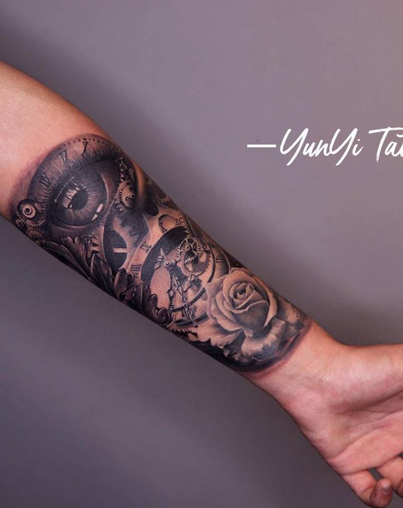 钟表纹身图片_手臂欧美写实纹身图案