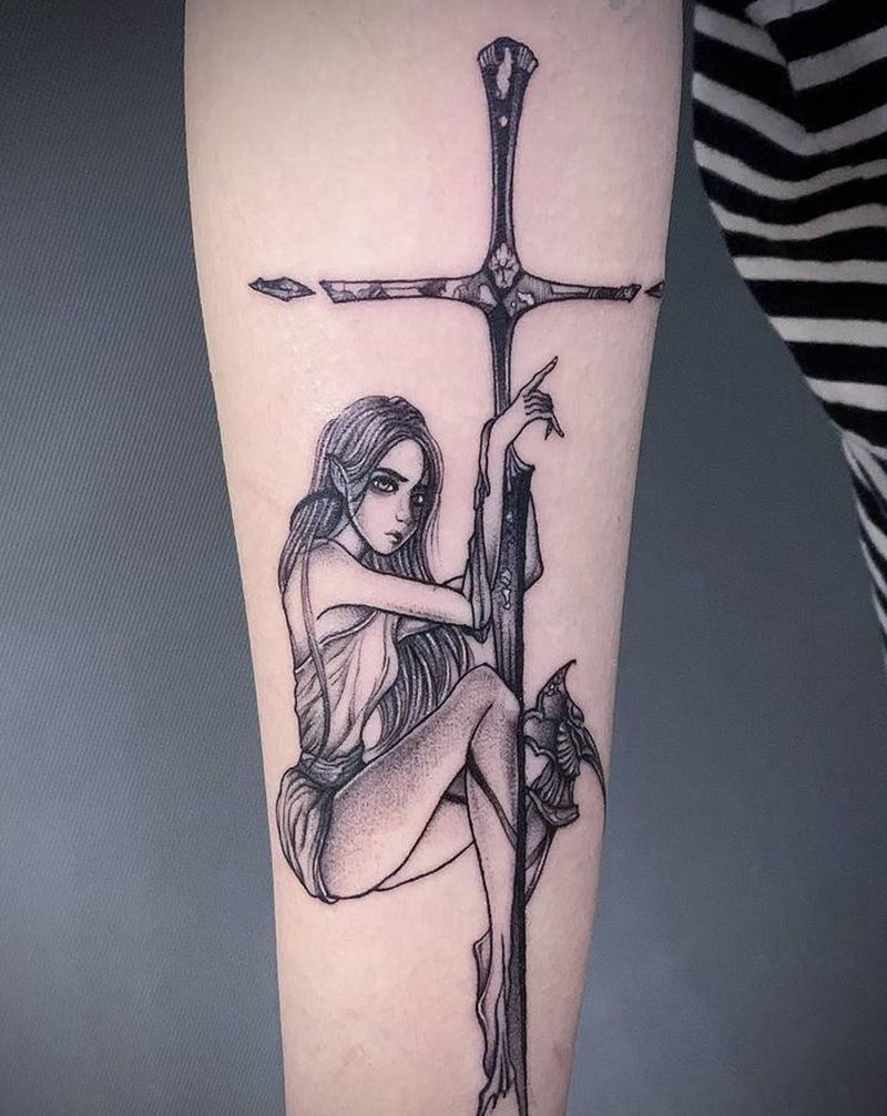 美人鱼纹身图片_手臂点刺纹身图案