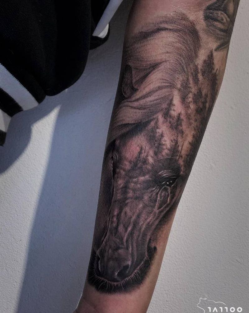 小马纹身图片_手臂欧美写实纹身图案