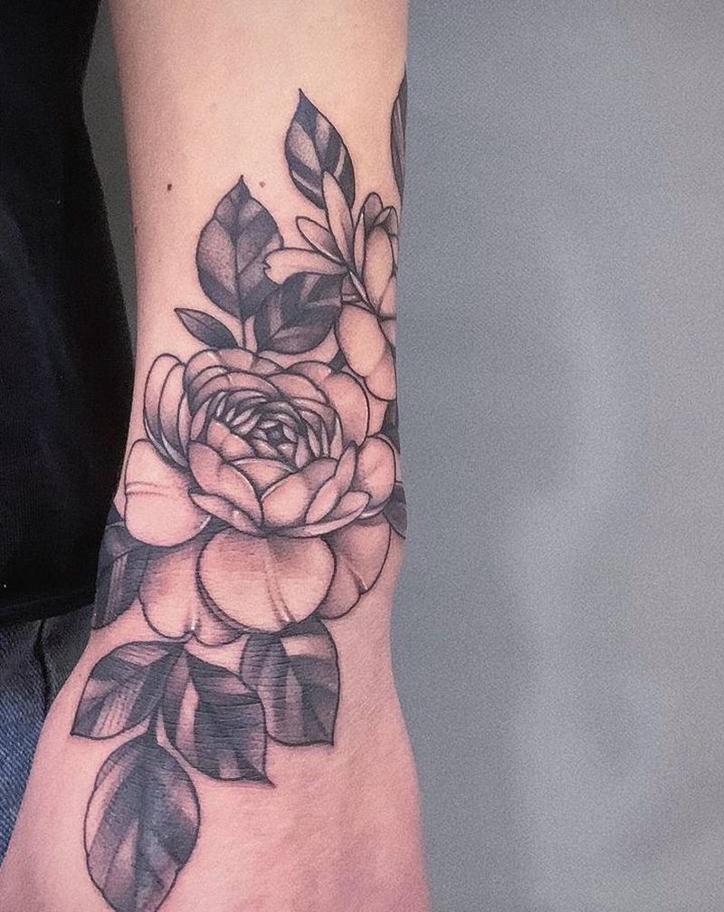 牡丹纹身图片_手部纹身图案