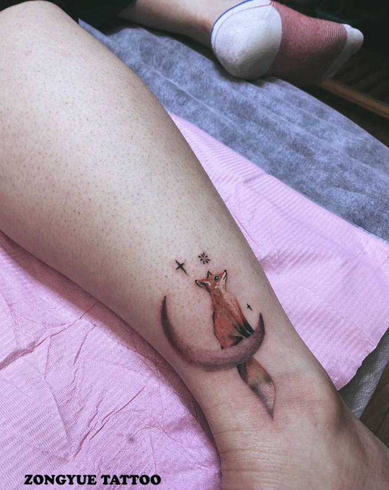 狐狸纹身图片_腿部脚部水彩狐狸月亮纹身图案