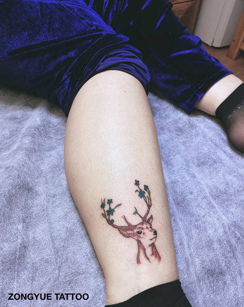 鹿纹身图片_腿部脚部新传统水彩鹿纹身图案