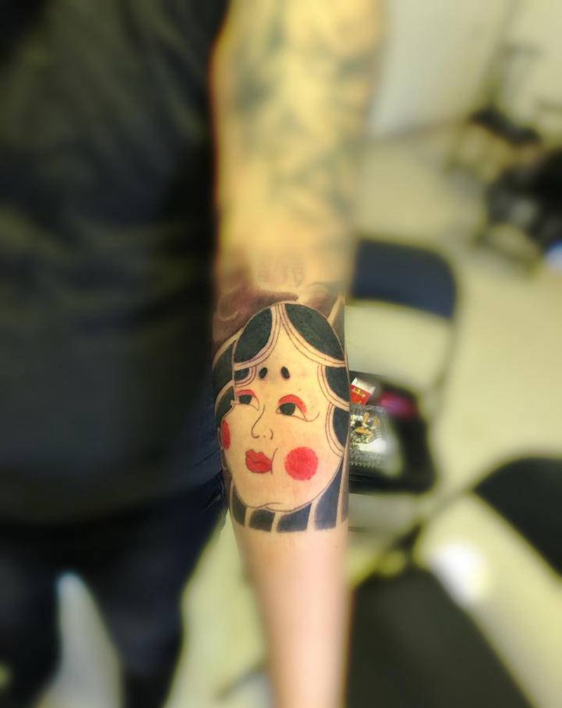 阿多福纹身图片_手臂老传统纹身图案