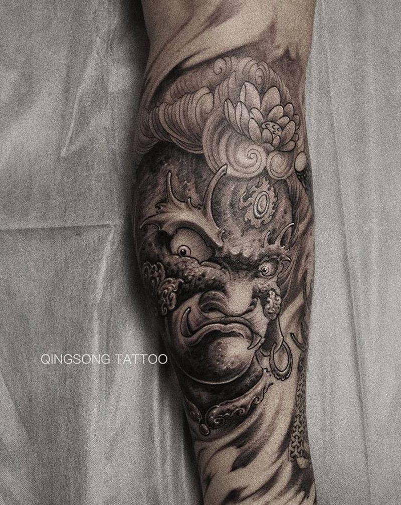 不动明王纹身图片_腿部新传统纹身图案