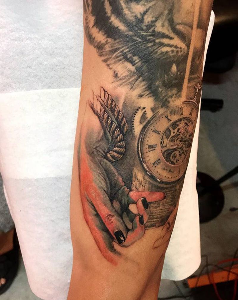 欧美写实纹身图片_手臂欧美写实纹身图案