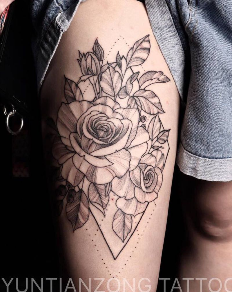 素花纹身图片_腿部点刺几何纹身图案