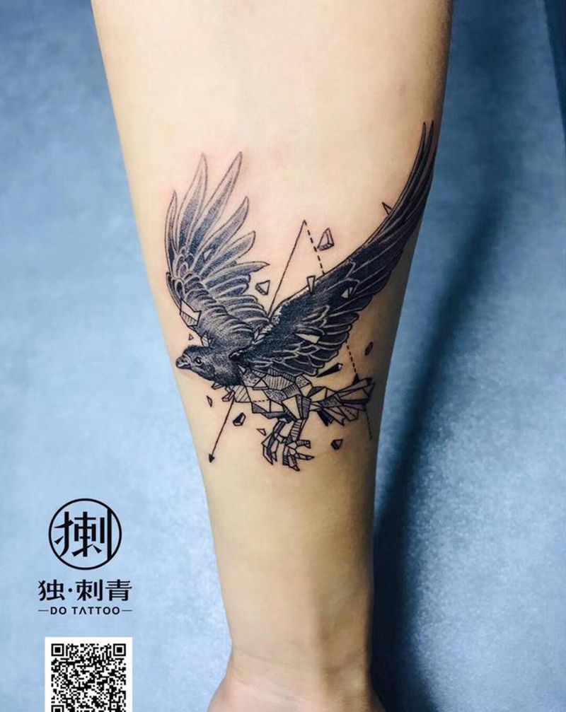 突破纹身图片_手臂欧美写实纹身图案