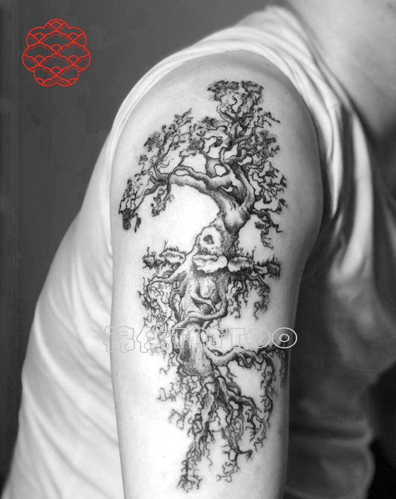 大树纹身图片_手臂纹身图案