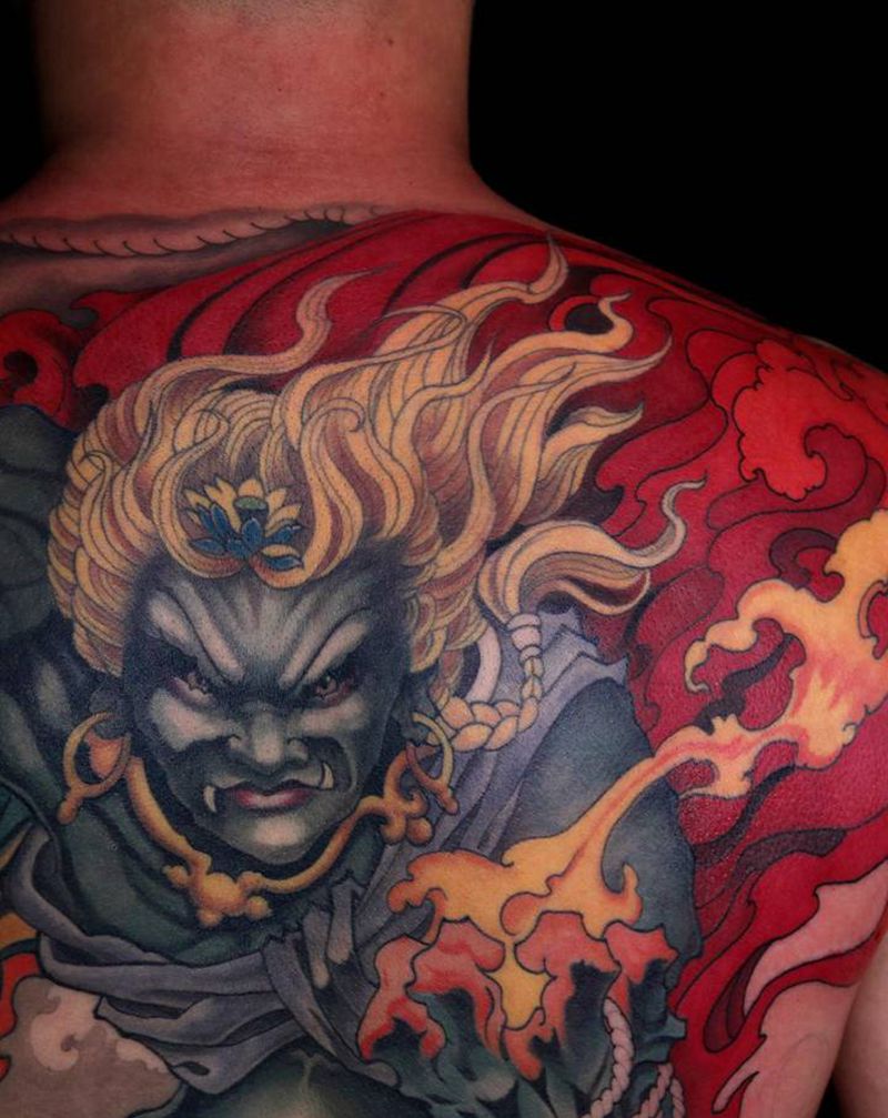 不动明王纹身图片_背部纹身图案