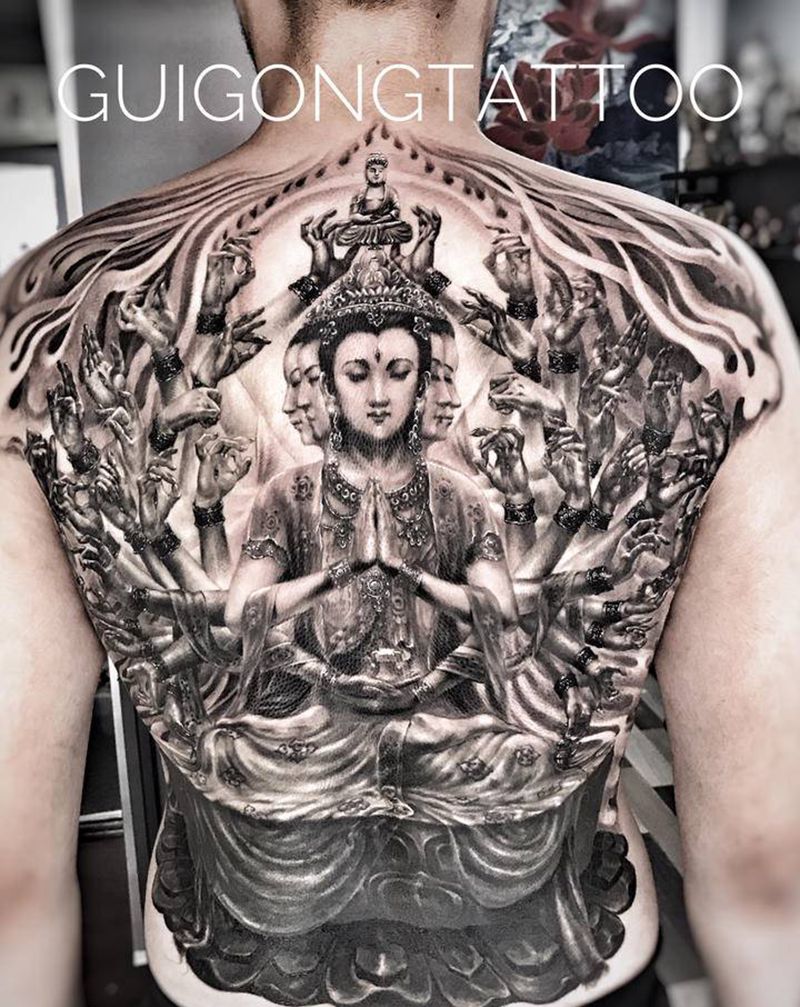 千手千眼观音纹身图片_背部欧美写实新传统纹身图案