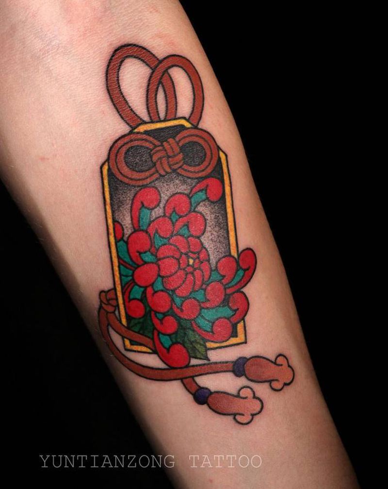 御守纹身图片_手臂老传统纹身图案