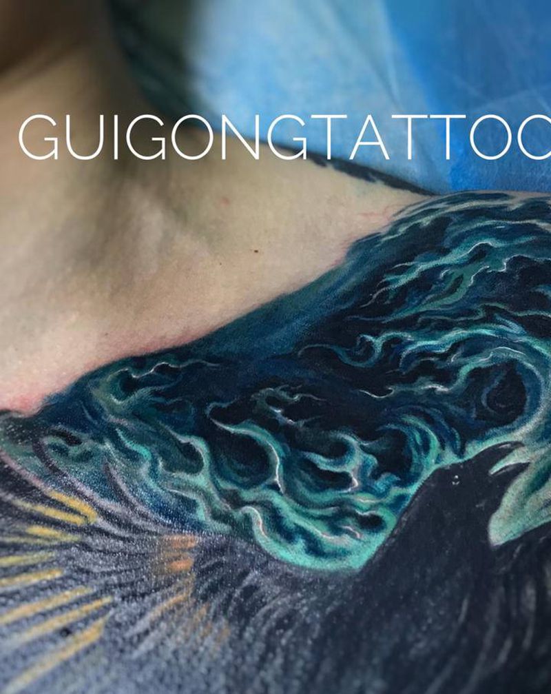 无相而生纹身图片_胸部欧美写实新传统纹身图案