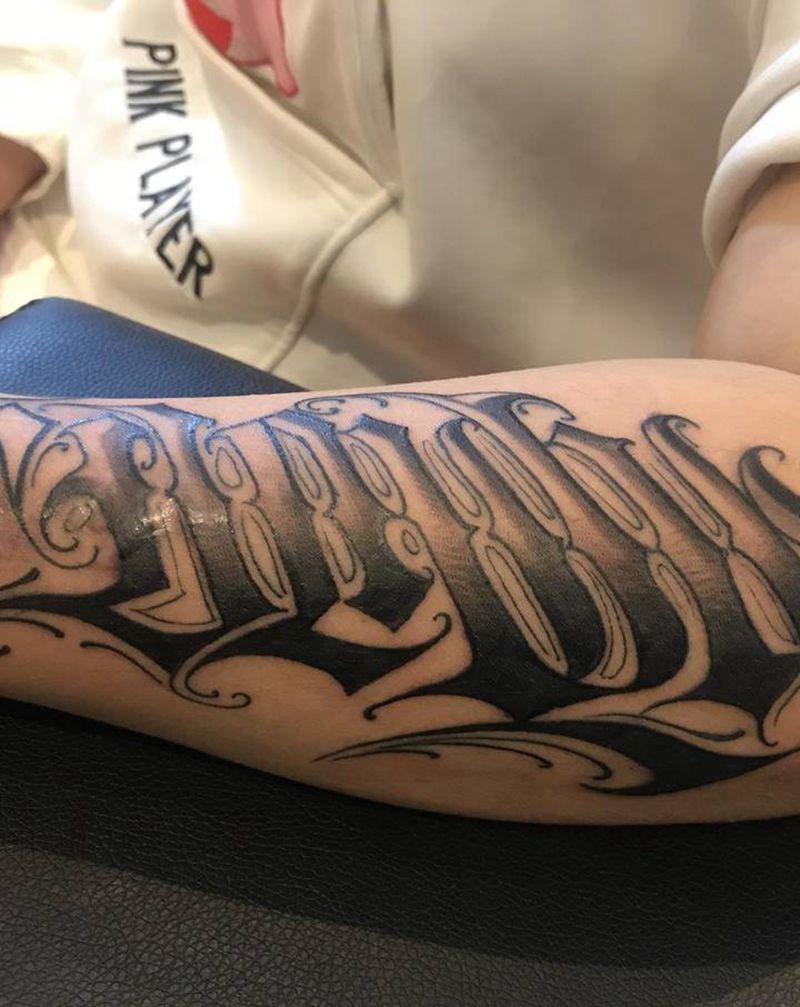 花体纹身图片_花体字纹身图案