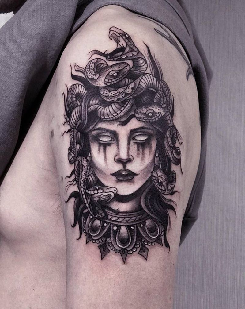 美杜莎纹身图片_手臂New School美杜莎纹身图案