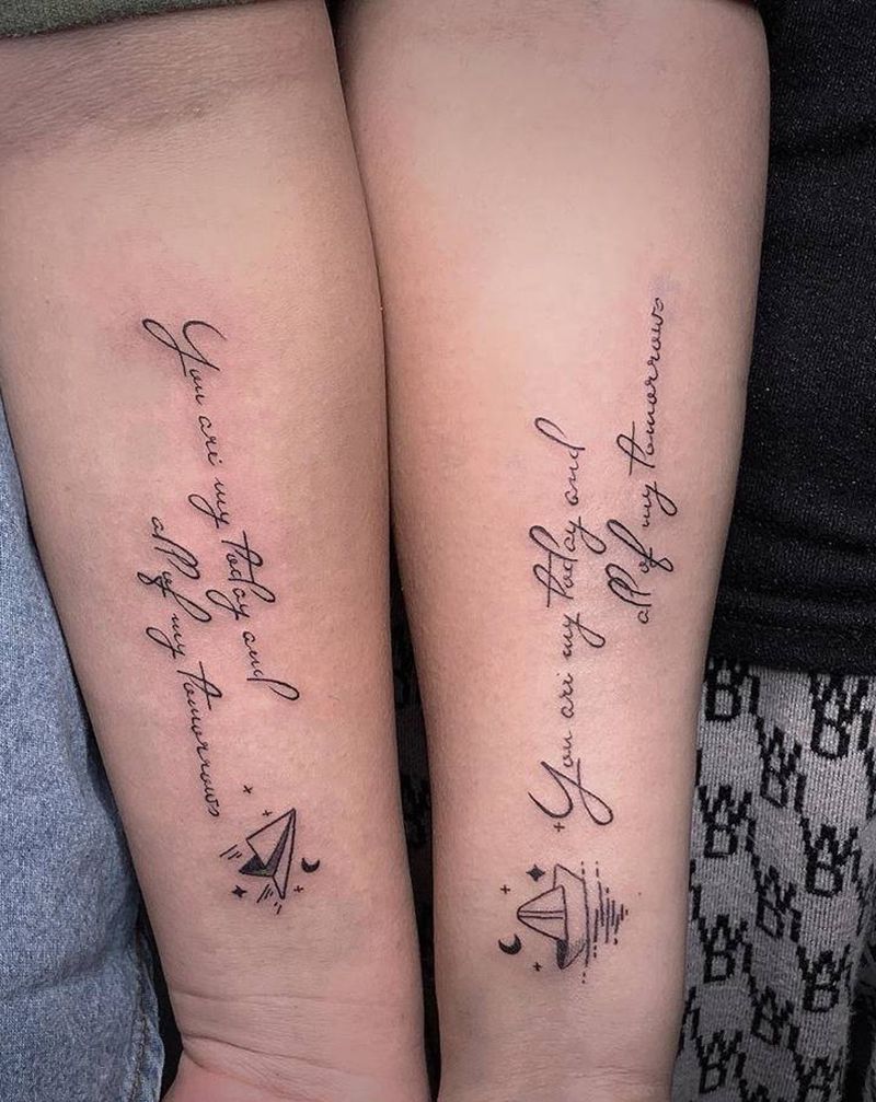 情侣|小字母✨纹身图片_手臂小清新纹身图案