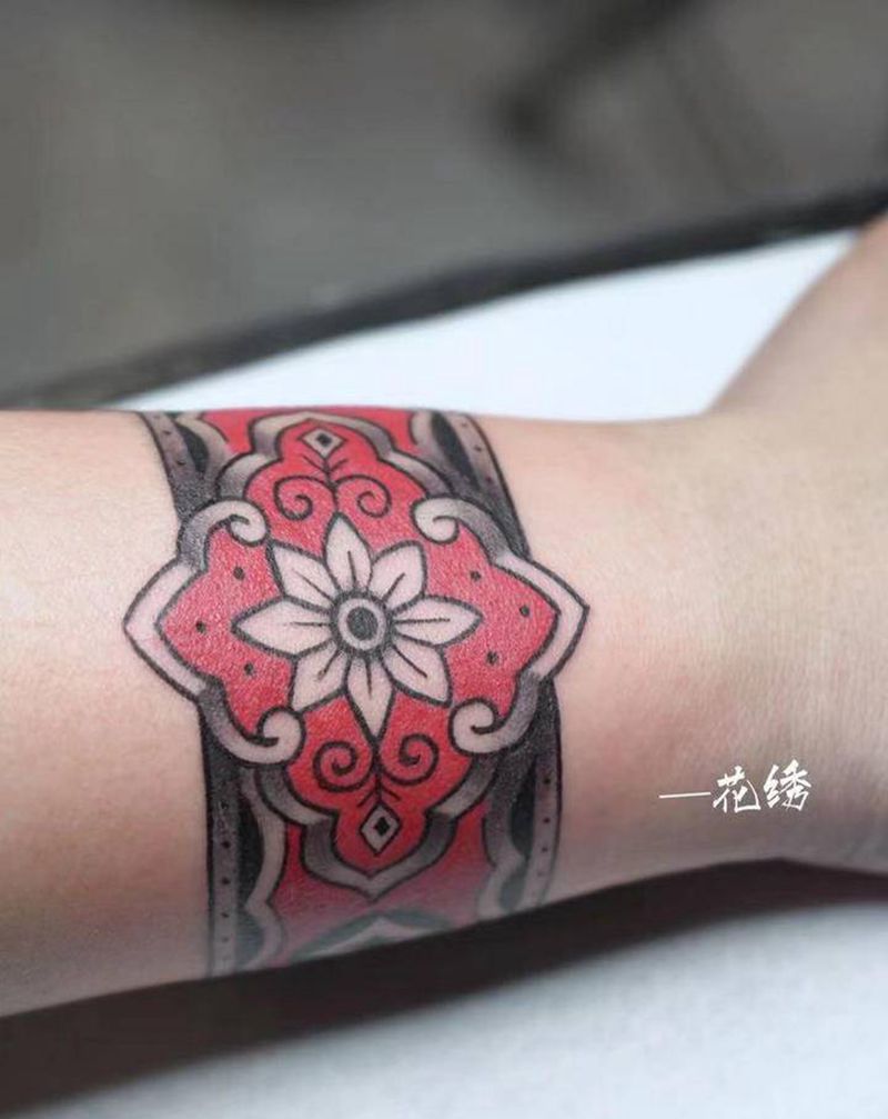 遮盖纹身图片_手臂手部图腾Old School纹身图案