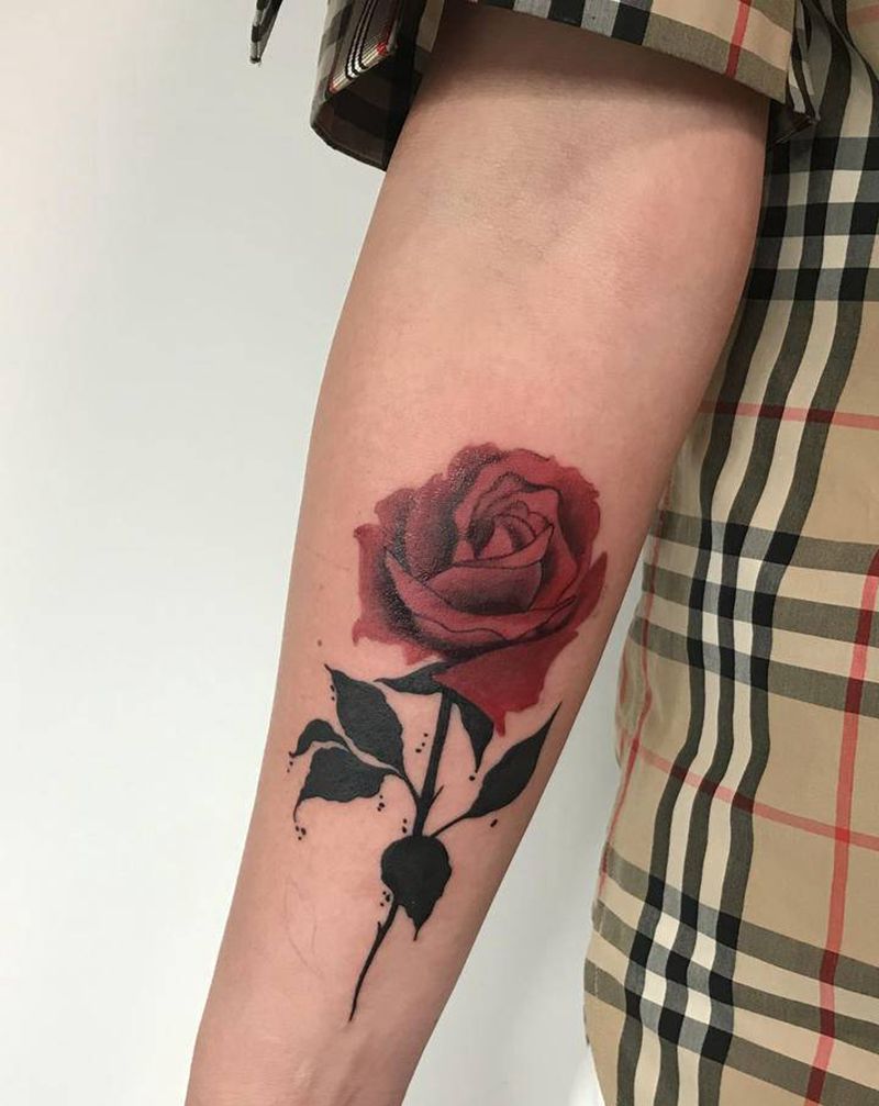 花儿纹身图片_手臂肩部几何点刺纹身图案