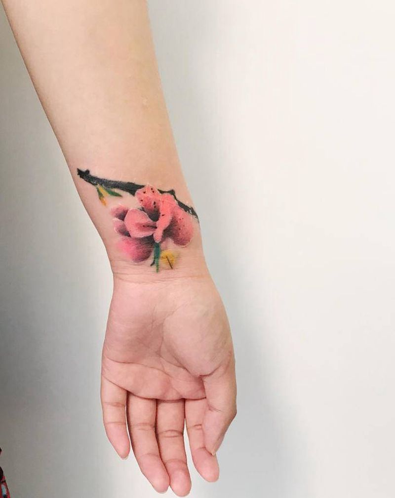 遮盖纹身图片_手部手臂水彩水墨纹身图案