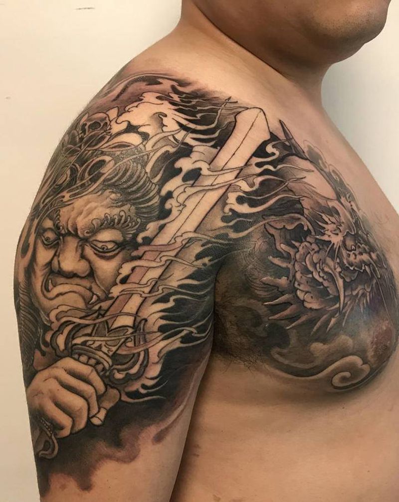 半甲纹身图片_胸部肩部老传统新传统纹身图案