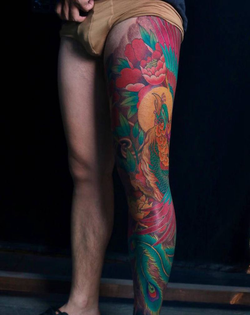花腿凤凰纹身图片_腿部新传统纹身图案