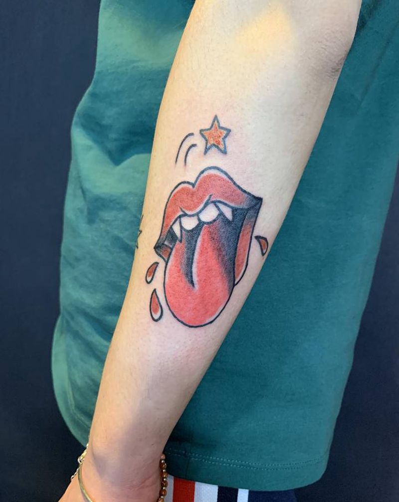 Oldschool 舌头纹身图片_手臂Old School纹身图案