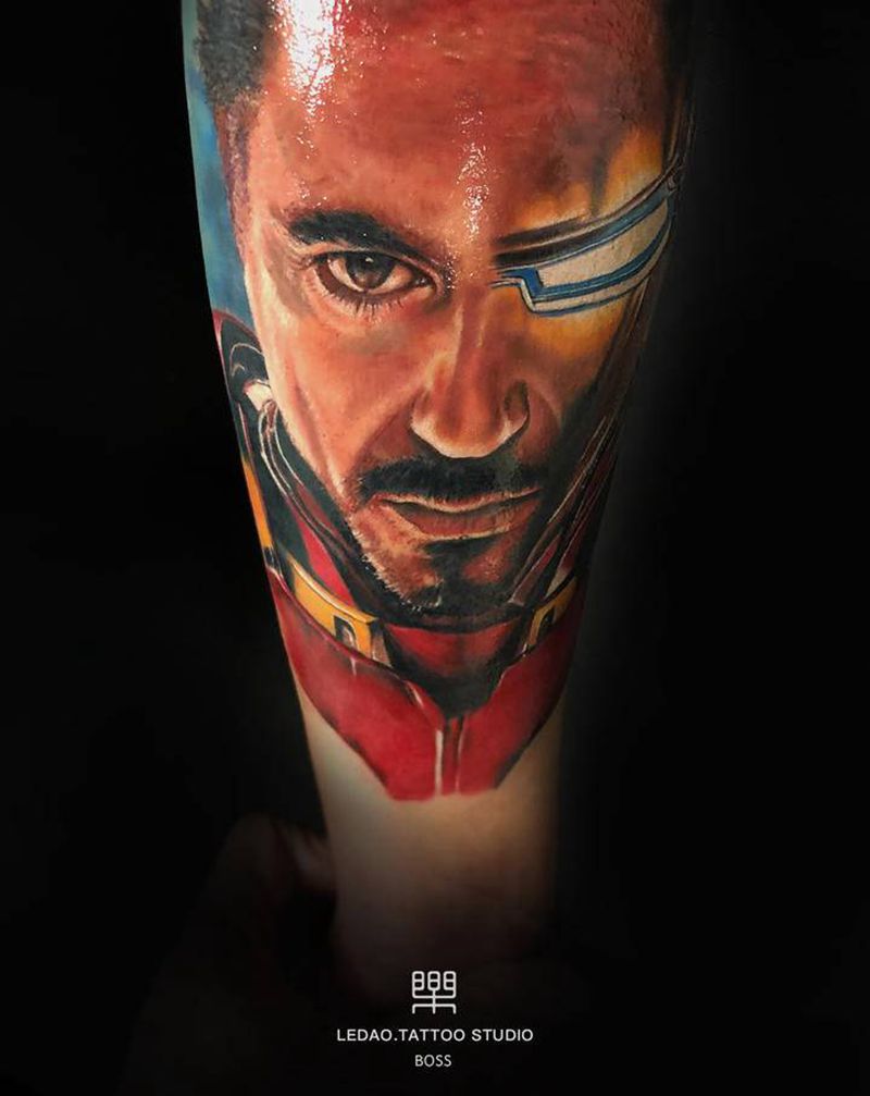 钢铁侠叠彩乐道纹身图片_手臂手部欧美写实钢铁侠乐道刺青漫威纹身图案