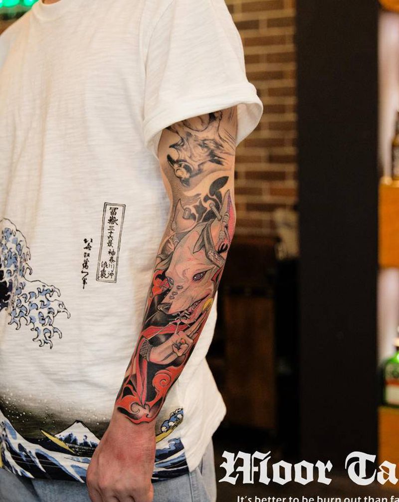 火影九尾纹身图片_手臂New School欧美写实纹身图案