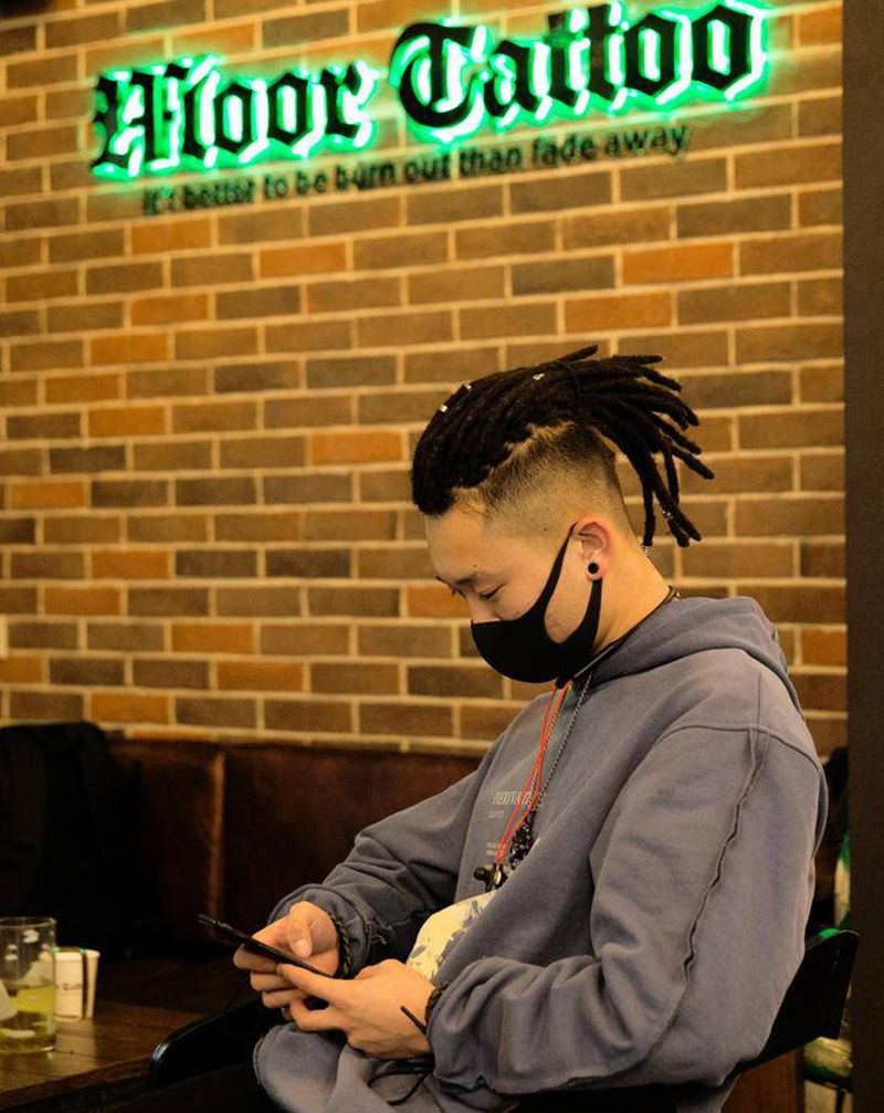 你的脏辫男孩儿纹身图片_脏辫纹身图案