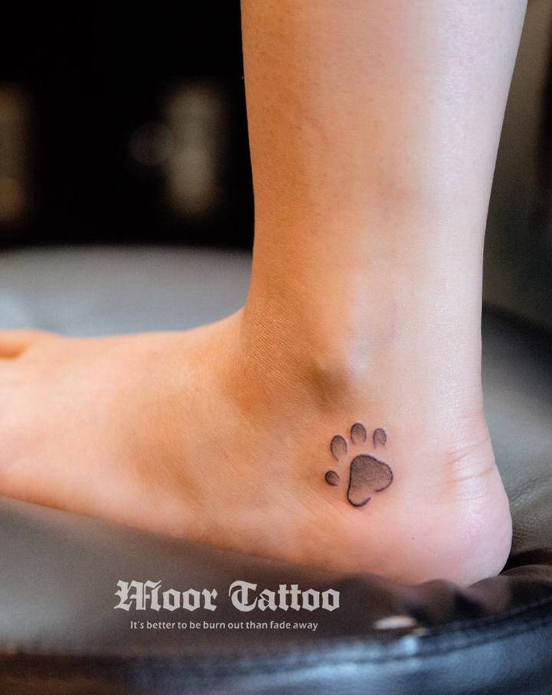 狗爪纹身图片_腿部脚部Old SchoolNew School纹身图案