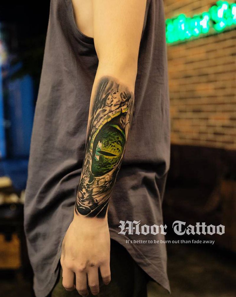 有灵魂的眼睛纹身图片_手臂New School纹身图案