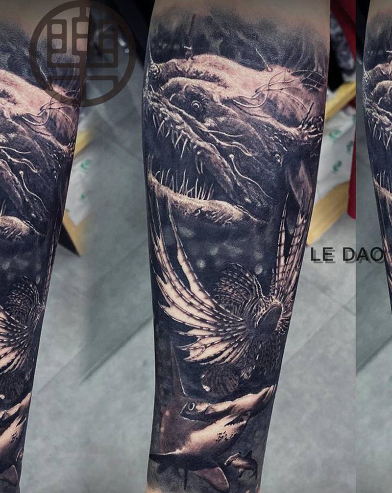 黑灰海底世界纹身图片_手臂手部欧美写实鱼鲸鱼花臂纹身图案