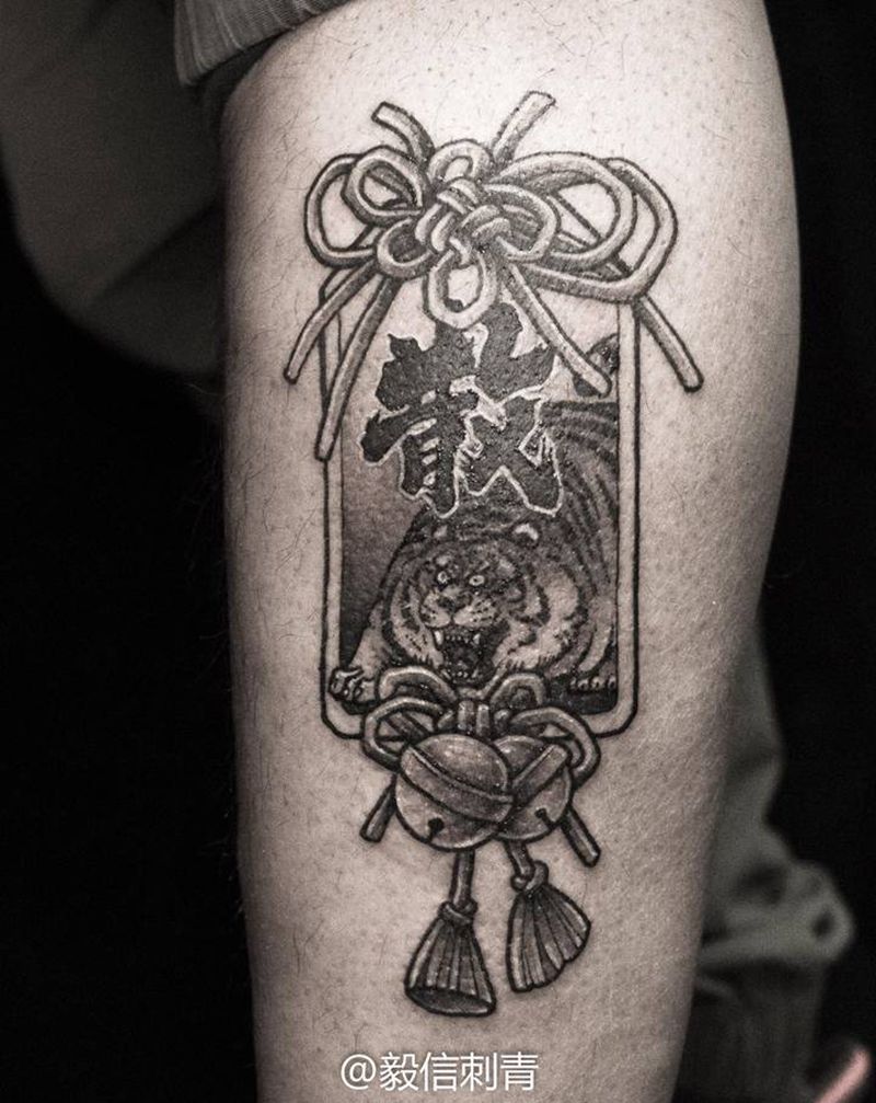 厄运退散御守纹身图片_腿部御守老虎纹身图案