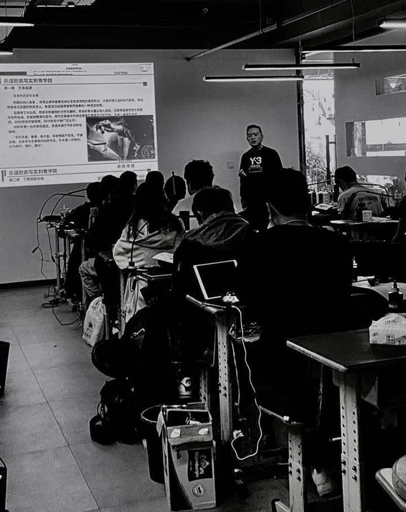 乐道学堂纹身图片_欧美写实纹身图案