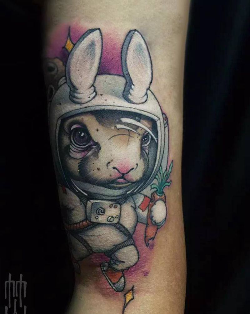 宇航员兔纹身图片_手臂New School纹身图案