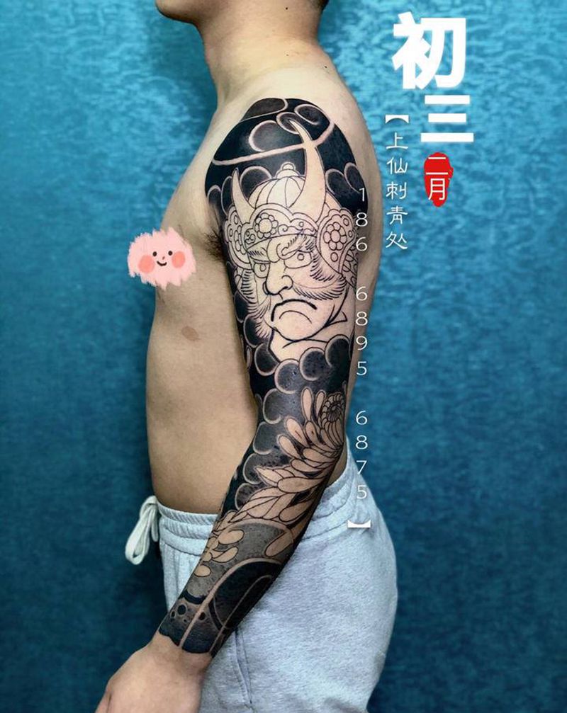 武士纹身图片_手臂老传统日式菊花武士纹身图案