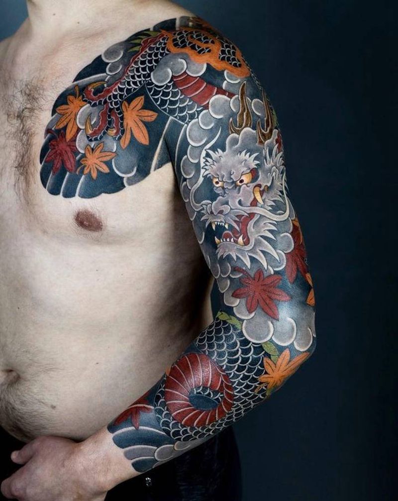 传统纹身图片_肩部纹身图案