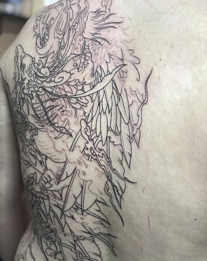 线条，3小时纹身图片_肩部纹身图案