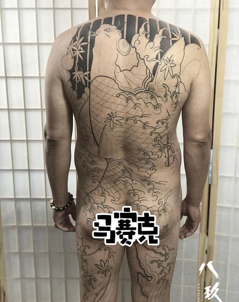 今日五小时纹身图片_老传统纹身图案