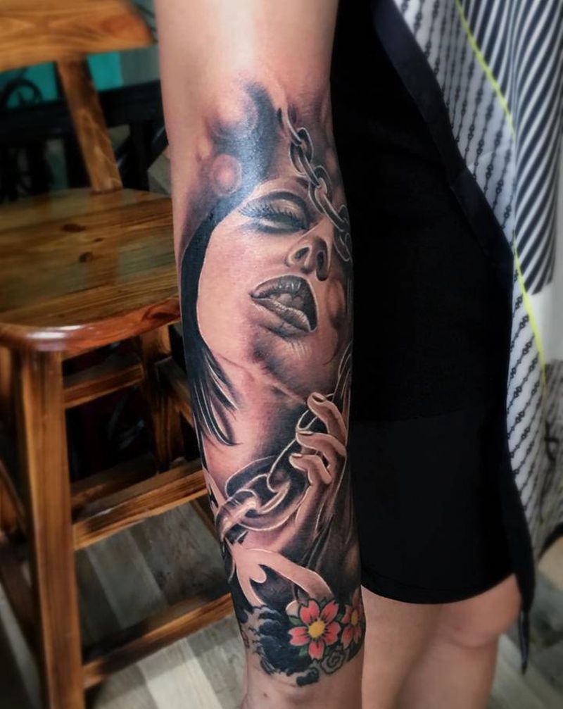 欧美写实纹身图片_手臂欧美写实纹身图案