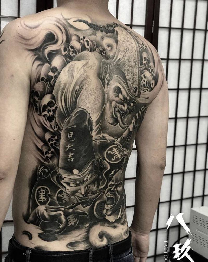 黑白无常纹身图片_背部纹身图案