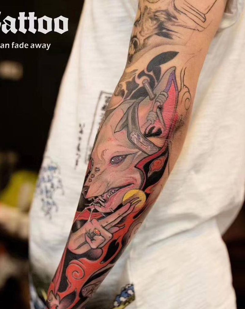 彩色纹身图片_手臂纹身图案