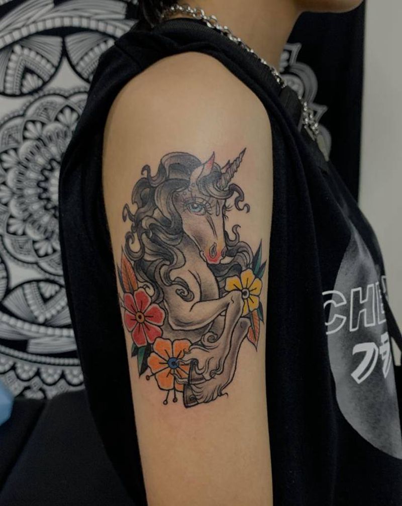 独角兽纹身图片_手臂纹身图案