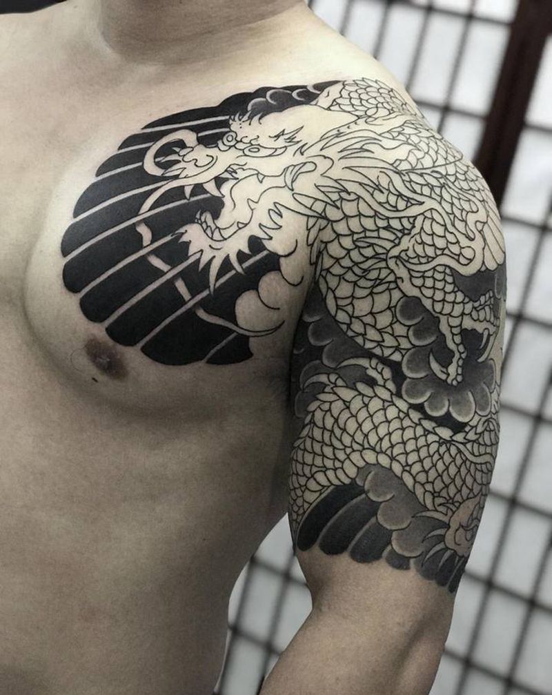 半胛纹身图片_老传统纹身图案