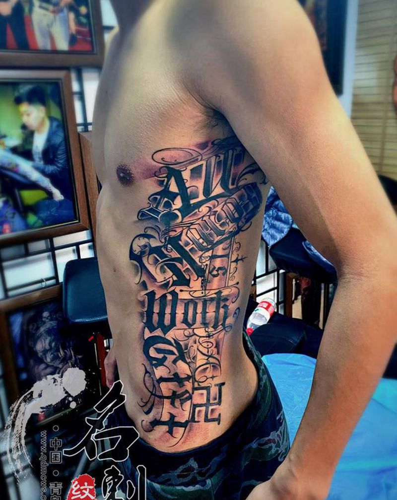 花体英文纹身图片_腰部花体字纹身图案