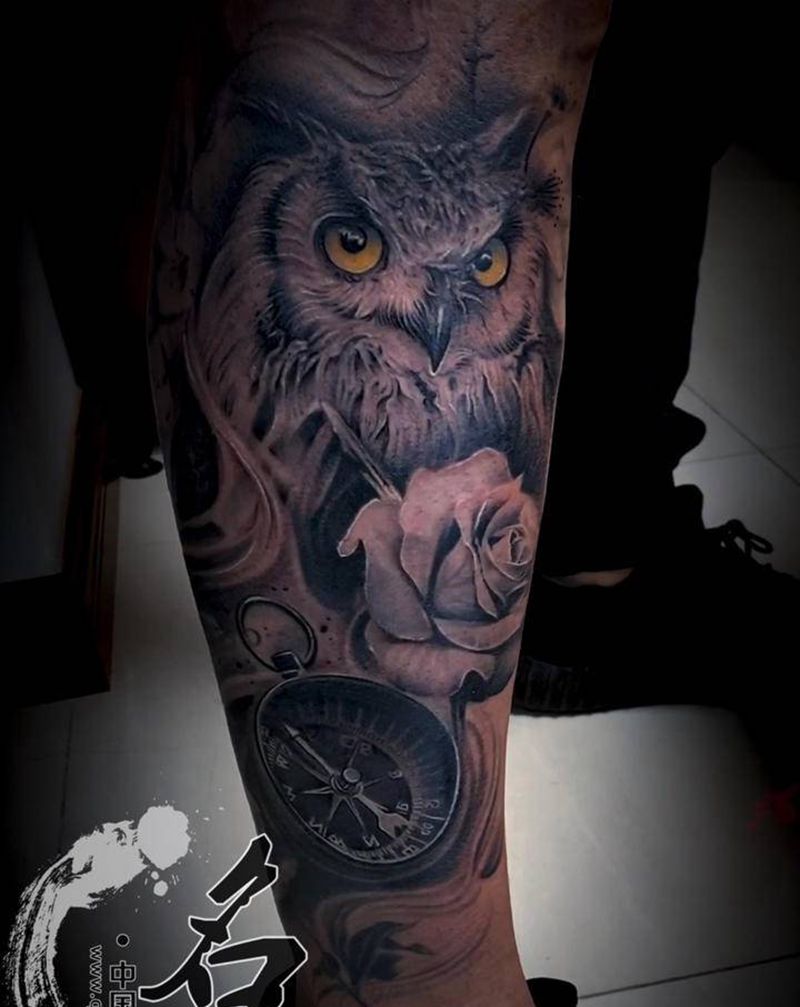 猫头鹰纹身图片_腿部欧美写实纹身图案