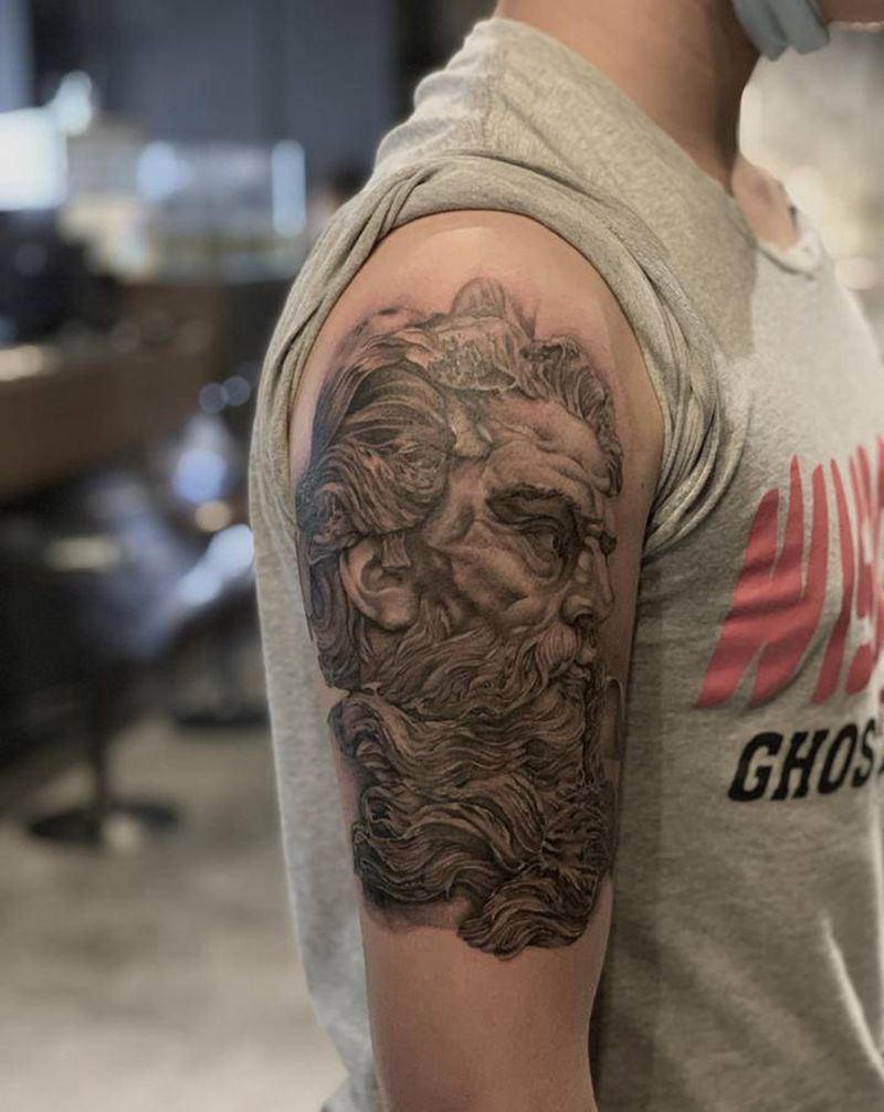 波塞冬纹身图片_手臂欧美写实纹身图案