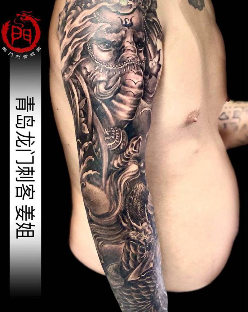 象神与盘龙鱼花臂纹身图片_手臂新传统纹身图案